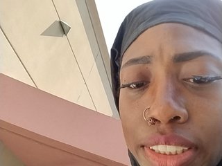 KKWskims Porn Show