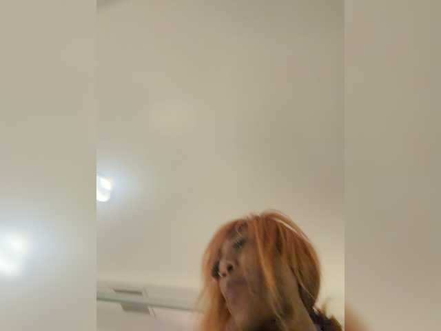 AdviceColumn live cam on BongaCams