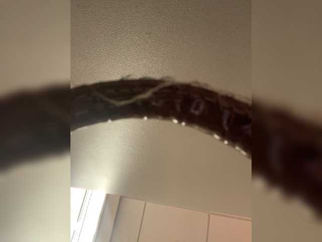 AdviceColumn's BongaCams show and profile