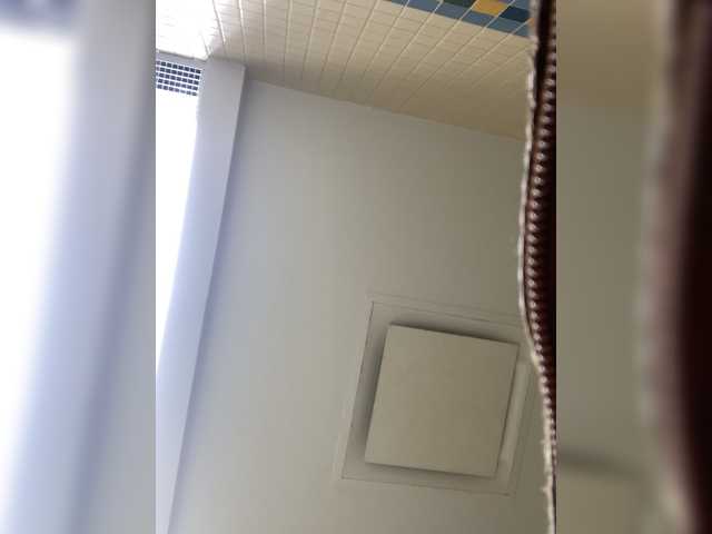 AdviceColumn's BongaCams show and profile