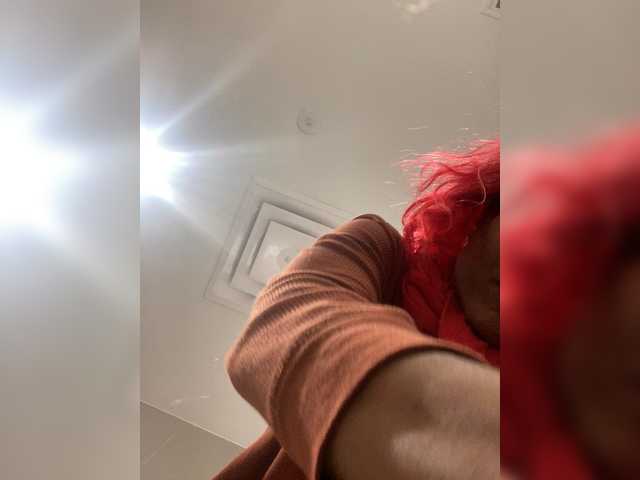 AdviceColumn's BongaCams show and profile