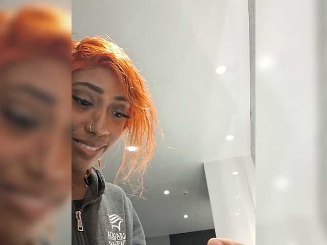 AdviceColumn live cam on BongaCams