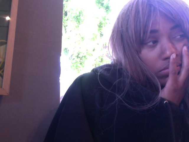 AdviceColumn live cam on BongaCams