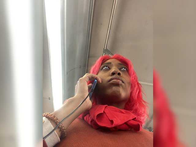 AdviceColumn Live Cam on BongaCams