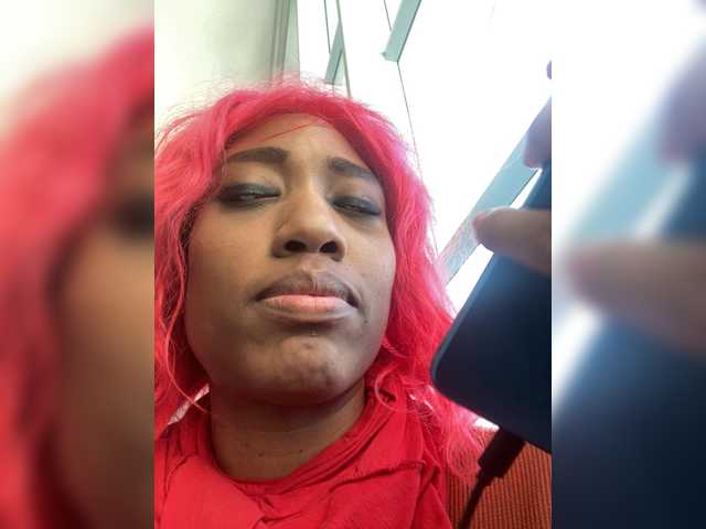 AdviceColumn's BongaCams show and profile