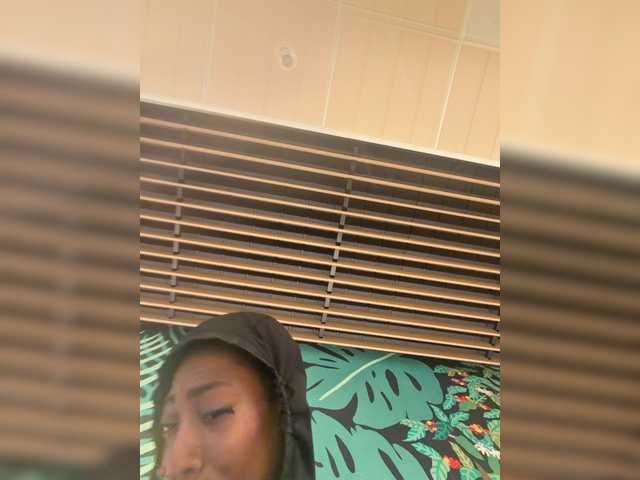 AdviceColumn live cam on BongaCams