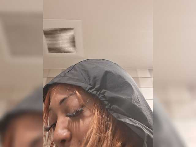 AdviceColumn live cam on BongaCams