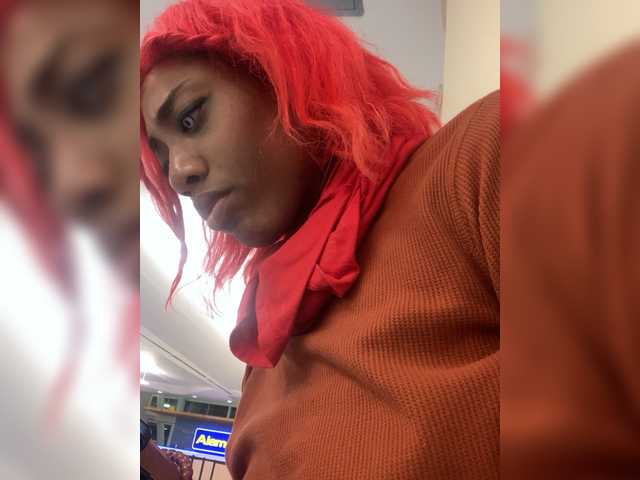 AdviceColumn's BongaCams show and profile