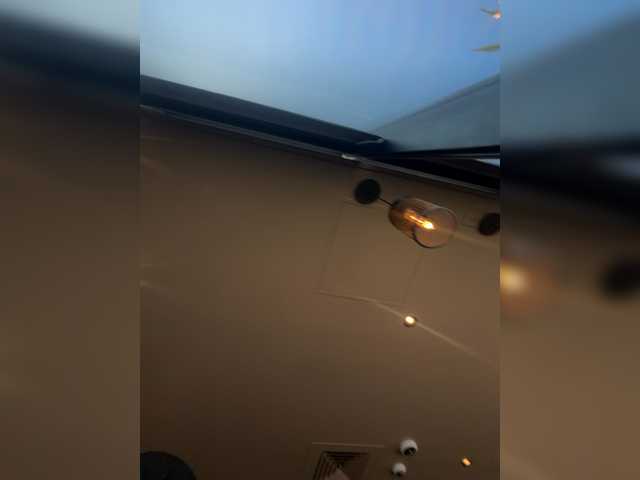 AdviceColumn live webcam show