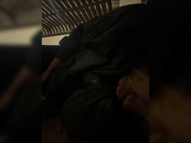 AdviceColumn live cam on BongaCams