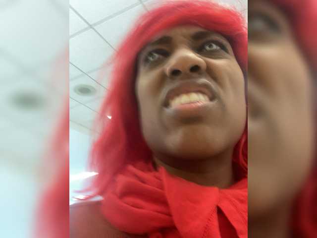 AdviceColumn's BongaCams show and profile