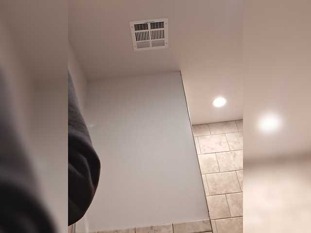 AdviceColumn live cam on BongaCams