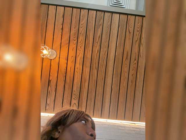 AdviceColumn live cam on BongaCams
