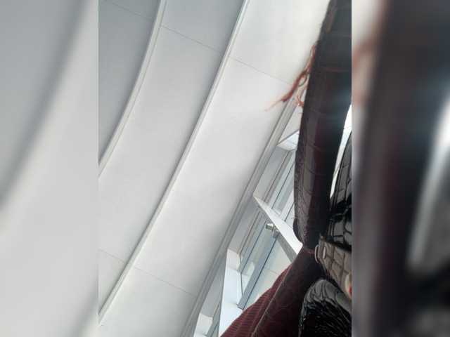 AdviceColumn's BongaCams show and profile