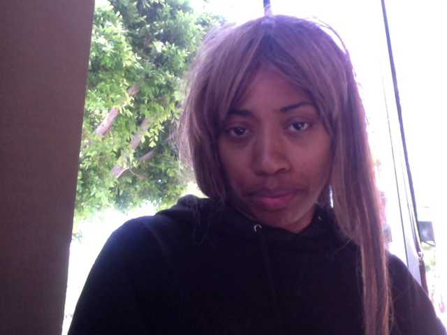 AdviceColumn live cam on BongaCams