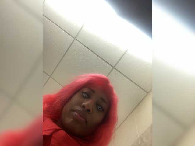 AdviceColumn's BongaCams show and profile