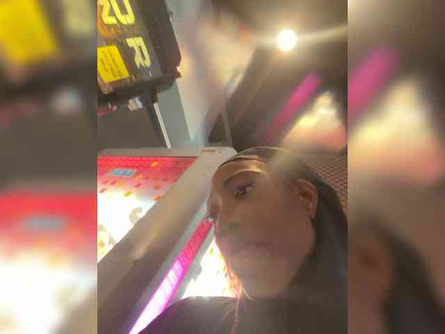 KKWskims webcam