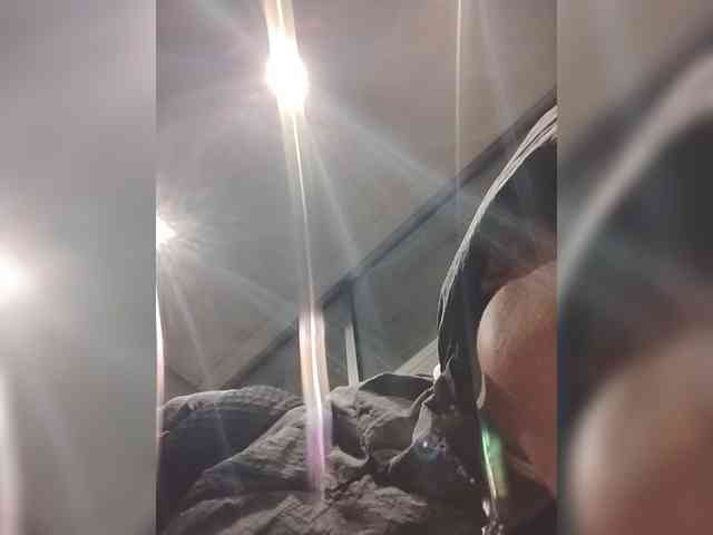 SelenaPerez webcam