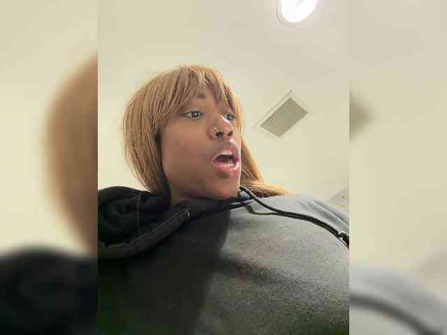 CHANELCHANEL webcam
