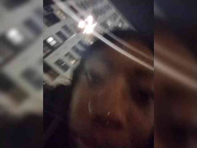 jewelsbydurrani webcam