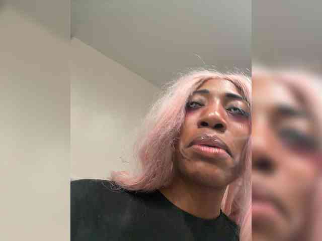 GetOutAlyssa webcam