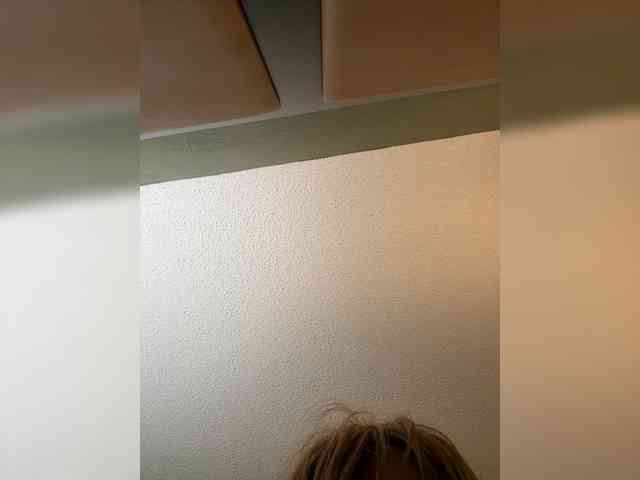 モデル: CHANELCHANEL