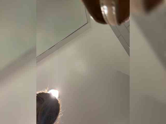 treslechescake webcam