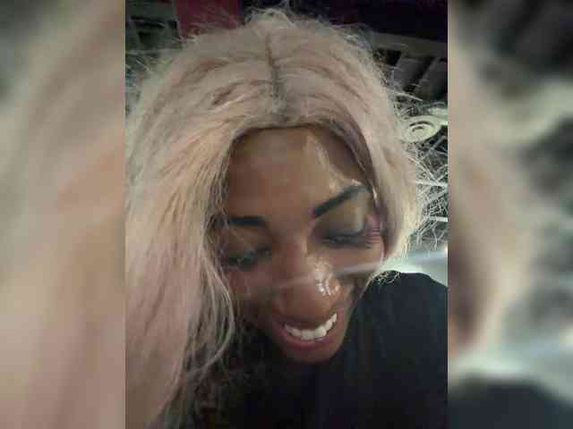 GetOutAlyssa webcam