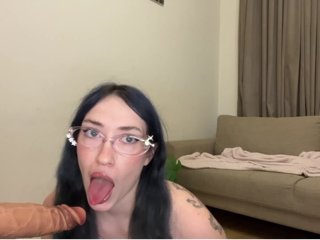 KellyyBeryy Porn Show