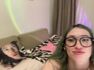 KellyyBeryy Porn Show