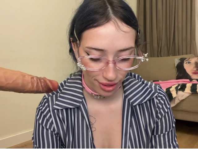 KellyyBeryy live cam on BongaCams