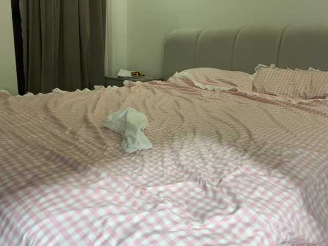 KellyyBeryy live cam