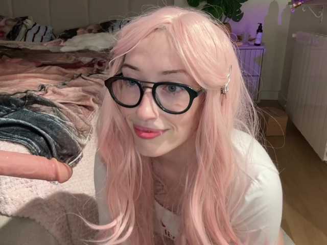 KellyyBeryy live cam on BongaCams