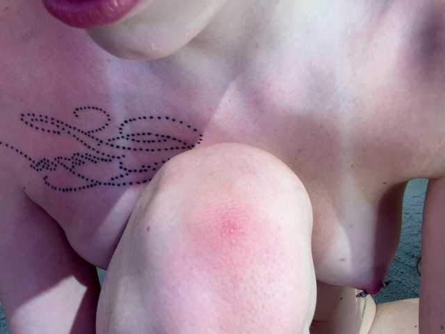 KellyyBeryy live cam on BongaCams