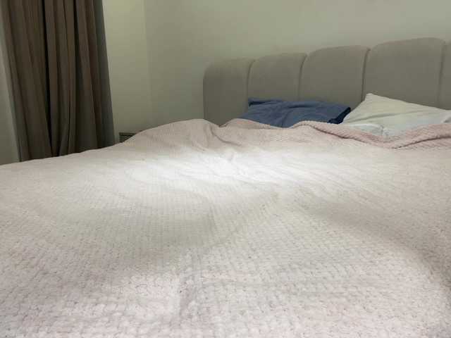 KellyyBeryy live cam on BongaCams