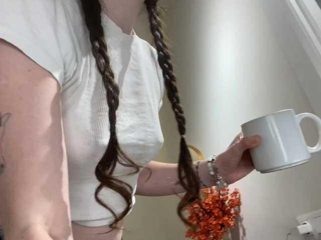 kellyyberyy online