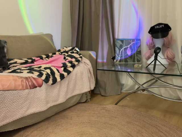 KellyyBeryy live cam on BongaCams