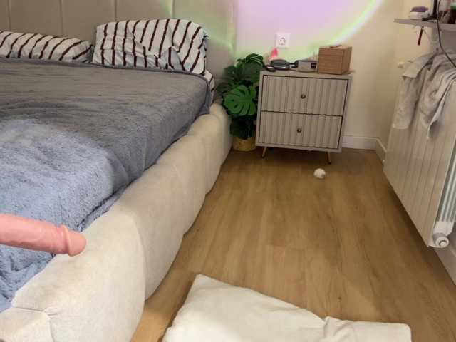 KellyyBeryy live cam on BongaCams