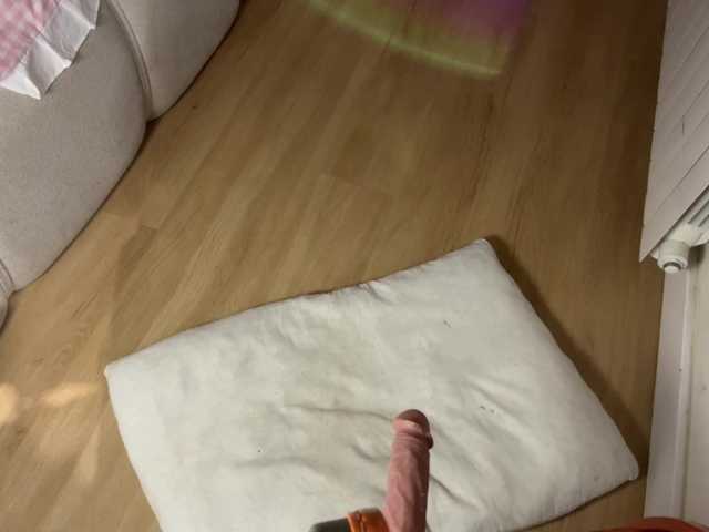 KellyyBeryy live cam on BongaCams