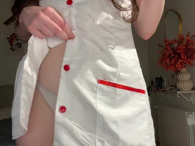 KellyyBeryy live cam on BongaCams