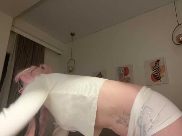 KellyyBeryy live cam on BongaCams