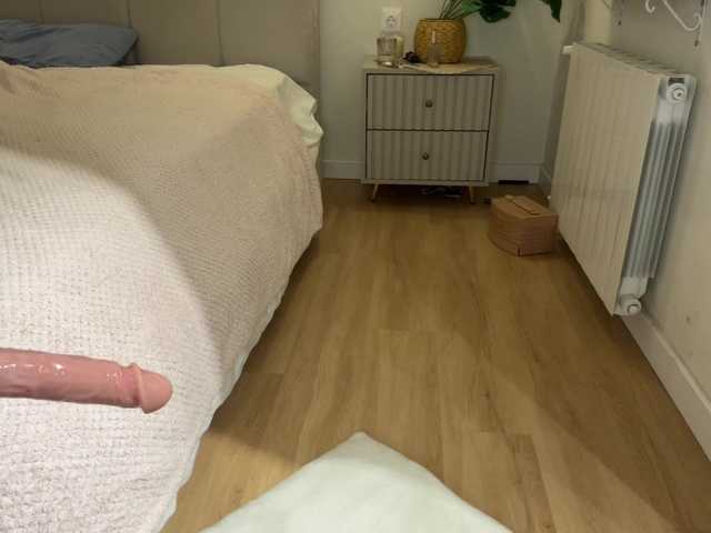 KellyyBeryy live cam on BongaCams