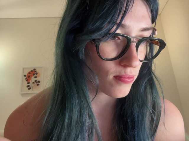 KellyyBeryy live cam on BongaCams