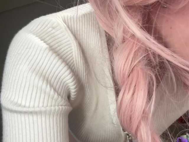 kellyyberyy online