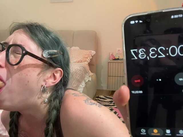 KellyyBeryy live cam on BongaCams