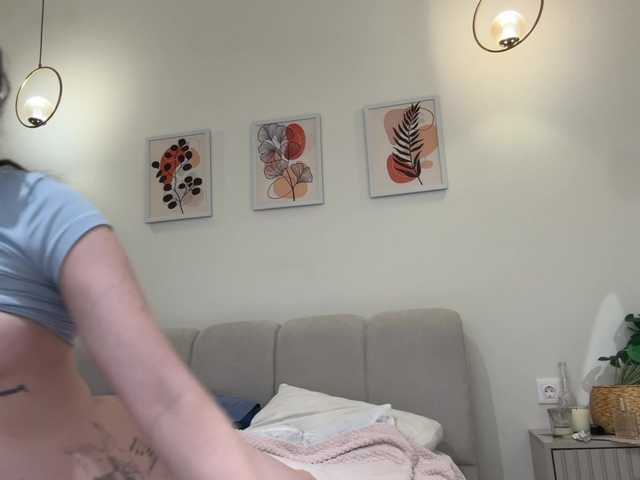 KellyyBeryy live cam on BongaCams