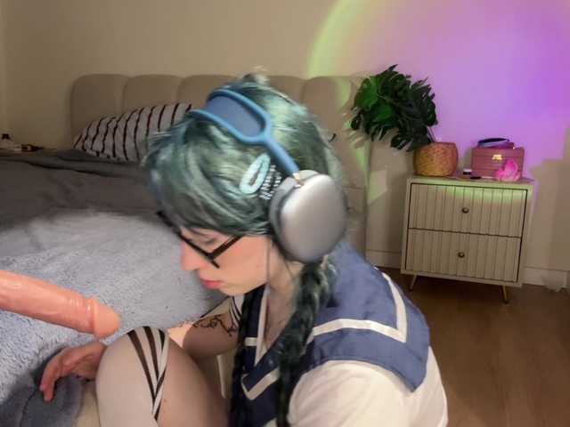 KellyyBeryy live cam on BongaCams