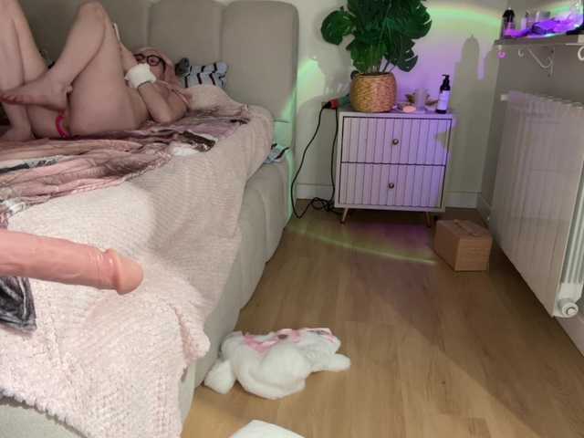 Live трансляция KellyyBeryy - slutnetki.online