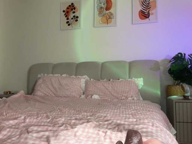 KellyyBeryy live cam on BongaCams