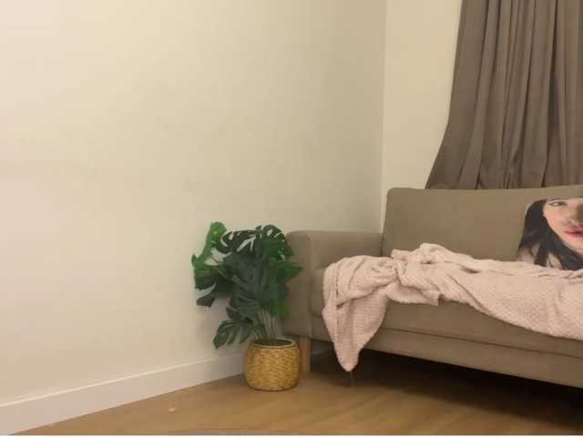 KellyyBeryy live cam on BongaCams